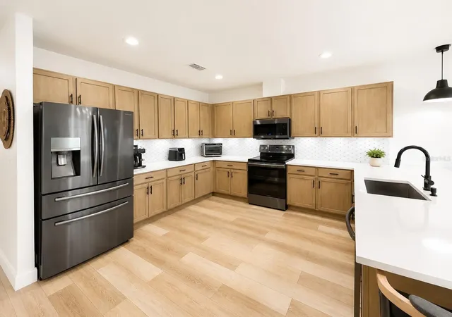 Photo 1 of Single family home for sale at 5267 White Egret Ln, Lakeland, FL 33811 | MLS# L4963829 | Listing updated on 2026-10-25