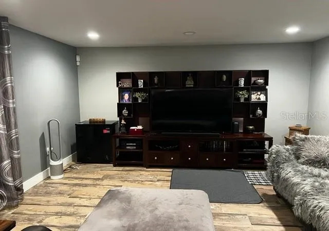 3rd image of 1034 Lake Doe Blvd, Apopka, FL 32703 | MLS# A4701173
