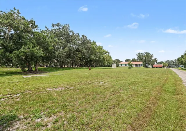 2nd image of 3149 Sydney Dover Rd, Dover, FL 33527 | MLS# TB8533122