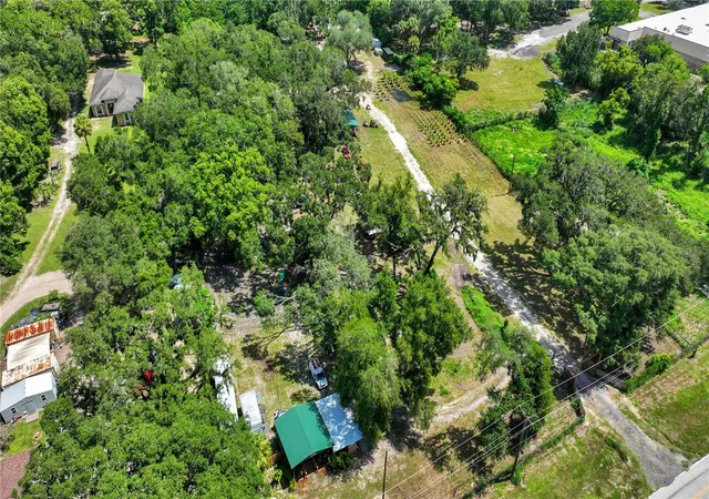 2nd image of 9922 Rockhill Rd, Thonotosassa, FL 33592 | MLS# TB8533124