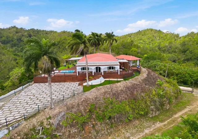 Photo 2 of Mansion for sale at Pr 129 Espezanza Ward, Arecibo, PR 00612 | MLS# PR9123008 | Listing updated on 2026-07-28