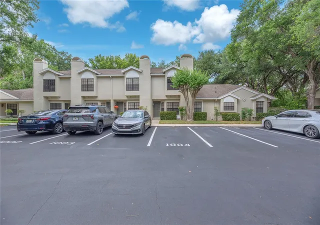 Photo 2 of Condo for sale at 5100 Burchette Rd #1004, Tampa, FL 33647 | MLS# L4963834 | Listing updated on 2026-09-08