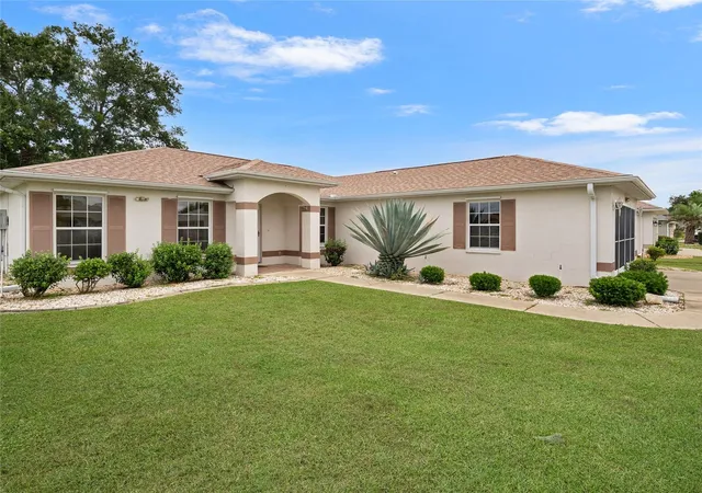 Photo 1 of Single family home for sale at 5045 Nw 32nd Place, Ocala, FL 34482 | MLS# OM729260 | Listing updated on 2026-10-07
