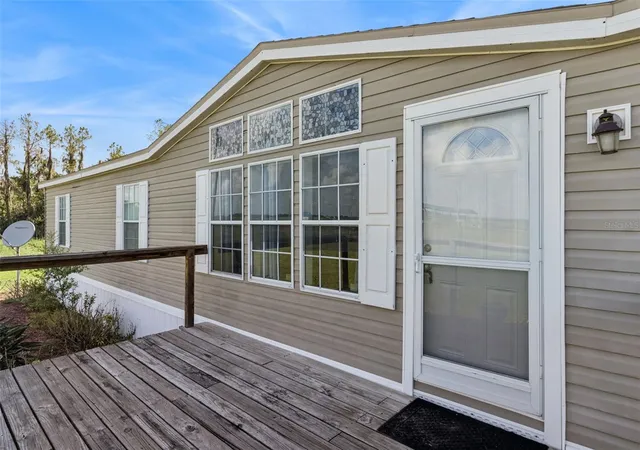 Photo 4 of Manufactured home for sale at 1153 Sand Mountain Rd, Fort Meade, FL 33841 | MLS# L4963836 | Listing updated on 2026-08-06