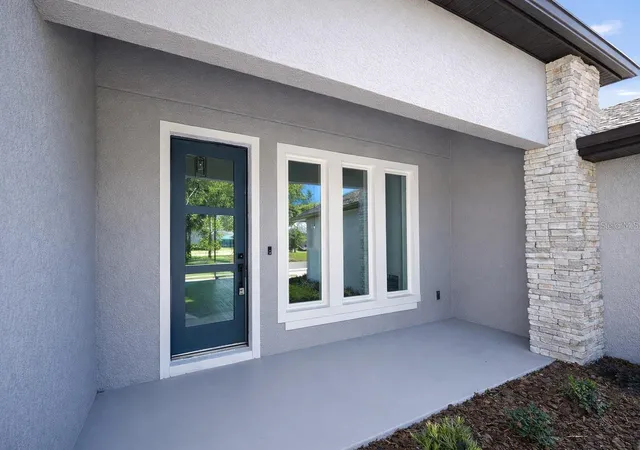Photo 3 of Single family home for sale at 21 Lamar Ln, Palm Coast, FL 32137 | MLS# FC320243 | Listing updated on 2026-10-20