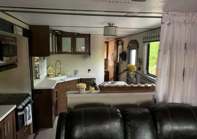 4th image of 650 Center Crest Blvd, Davenport, FL 33837 | MLS# S5154498