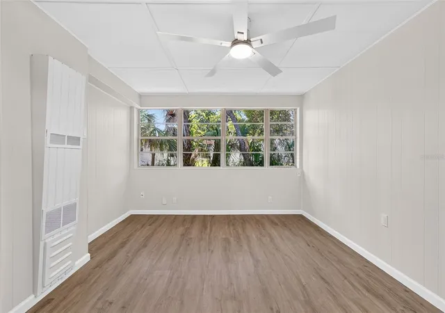 Photo 2 of Single family home for sale at 1202 E Caroline St, Tavares, FL 32778 | MLS# TB8533197 | Listing updated on 2026-09-25