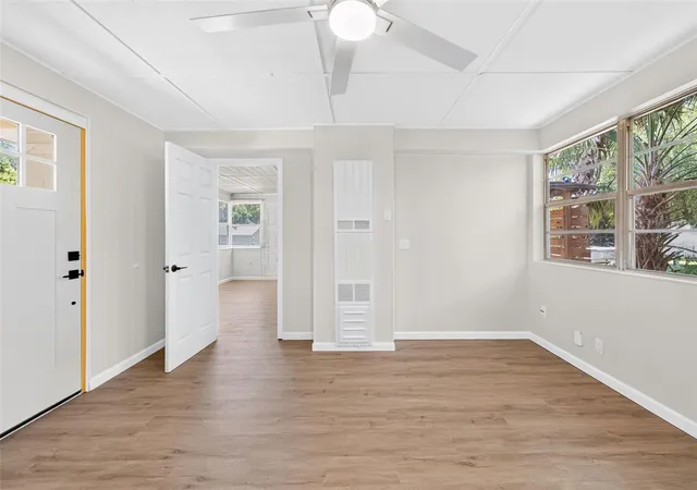 Photo 3 of Single family home for sale at 1202 E Caroline St, Tavares, FL 32778 | MLS# TB8533197 | Listing updated on 2026-09-25