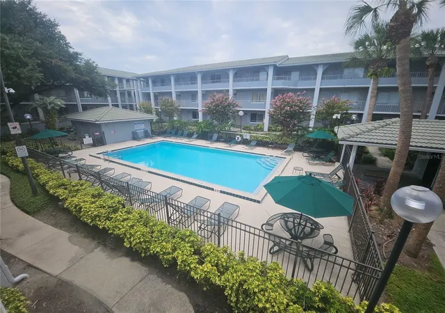 2nd image of 125 Water Front Wy, ALTAMONTE SPRINGS, FL 32701