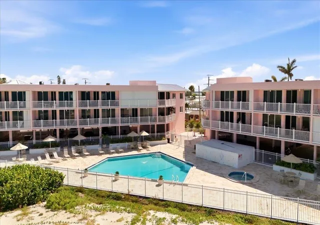 Photo 3 of Condo for sale at 2600 Gulf Dr N #30, Bradenton Beach, FL 34217 | MLS# A4701209 | Listing updated on 2026-10-04