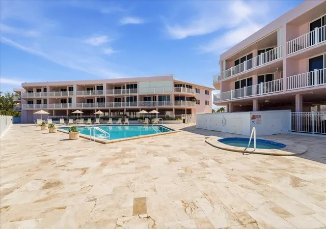 34th image of 2600 Gulf Dr N #30, Bradenton Beach, FL 34217 | MLS# A4701209