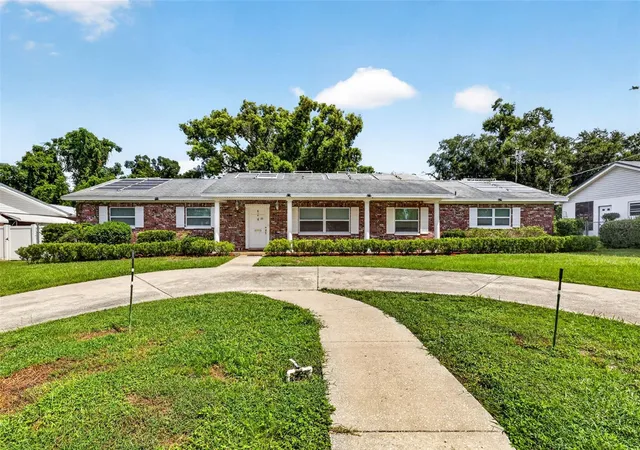 Photo 1 of Single family home for sale at 614 N Sylvan Dr, Brandon, FL 33510 | MLS# TB8533211 | Listing updated on 2026-09-10
