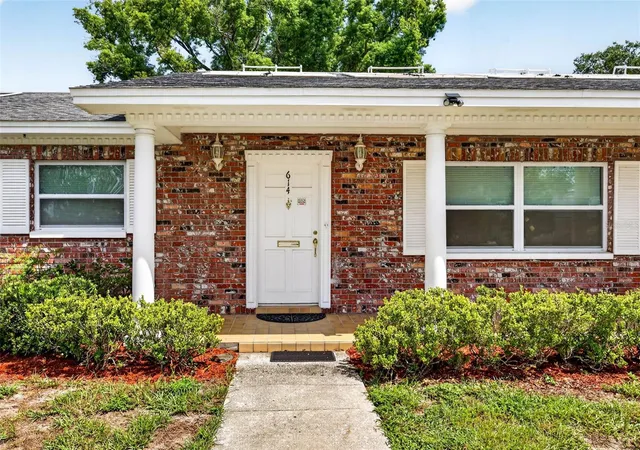 Photo 2 of Single family home for sale at 614 N Sylvan Dr, Brandon, FL 33510 | MLS# TB8533211 | Listing updated on 2026-09-10
