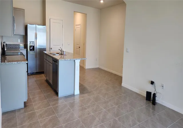 Photo 4 of Townhouse for sale at 9241 Rock Harbour Way, Tampa, FL 33637 | MLS# O6428560 | Listing updated on 2026-09-30
