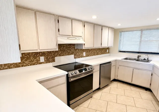 5th image of 1068 Lotus Pkwy #815, Altamonte Springs, FL 32714 | MLS# O6428564
