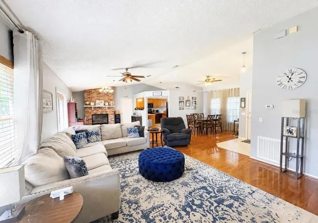 Photo 3 of Single family home for sale at 561 Astoria Dr, Deland, FL 32724 | MLS# V4950430 | Listing updated on 2026-09-28