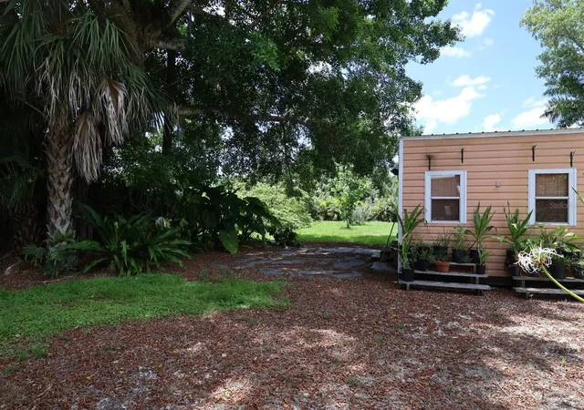 Photo 3 of Single family home for sale at 3250 Taylor Rd, Punta Gorda, FL 33950 | MLS# C7528887 | Listing updated on 2026-07-31