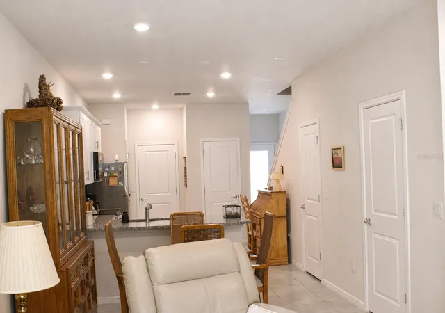 Photo 4 of Townhouse for sale at 19657 Shady Oak Dr, Land O Lakes, FL 34638 | MLS# TB8533237 | Listing updated on 2026-10-11