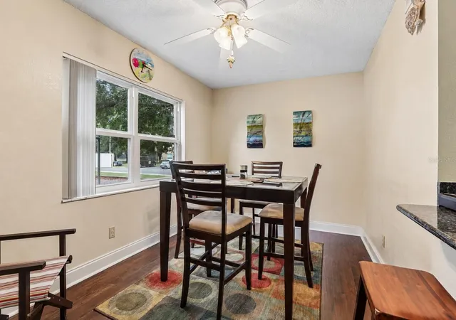 Listing Photo 5 - Condo for sale in building located at 9902 Turf Wy, ORLANDO, FL 32837 - Unit #6