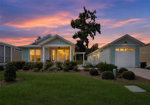 1st image of 12039 Lakeshore Wy, Oxford, FL 34484 | MLS# G5115610