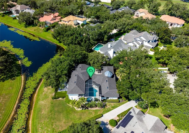 Photo 2 of Single family home for sale at 9904 Brentford Ct, Windermere, FL 34786 | MLS# O6428604 | Listing updated on 2026-09-08
