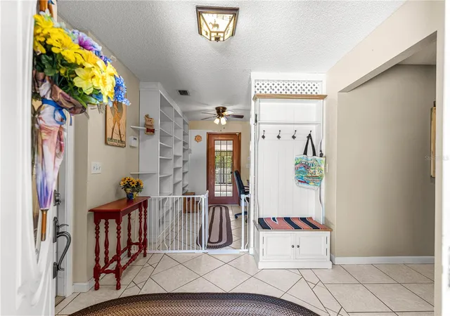 4th image of 9701 Sw 200Th Ct, Dunnellon, FL 34431 | MLS# OM729286