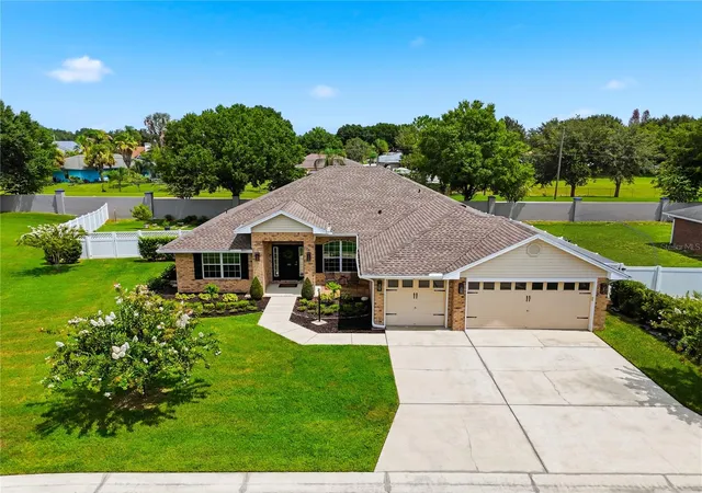 2nd image of 1676 Doves View Cir, Auburndale, FL 33823 | MLS# L4963851