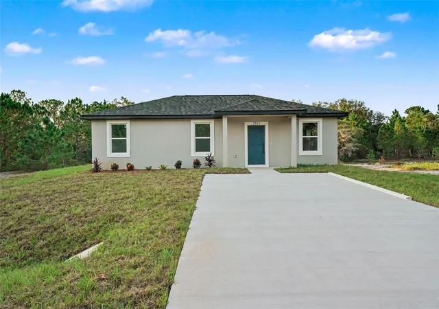 Photo 2 of Single family home for sale at 2922 W Perry Rd, Avon Park, FL 33825 | MLS# TB8533263 | Listing updated on 2026-09-26
