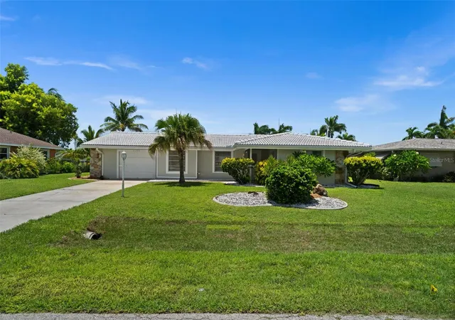 Photo 3 of Single family home for sale at 4102 SE 1st Place, Cape Coral, FL 33904 | MLS# C7528892 | Listing updated on 2026-10-04