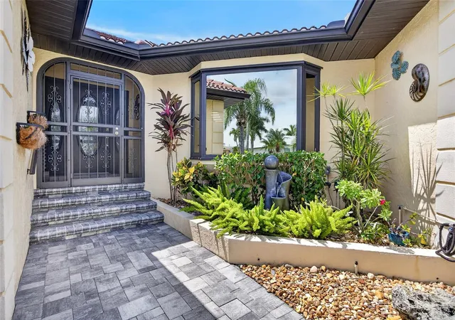 Photo 4 of Single family home for sale at 3323 Dominica Ct, Punta Gorda, FL 33950 | MLS# C7528893 | Listing updated on 2026-10-03