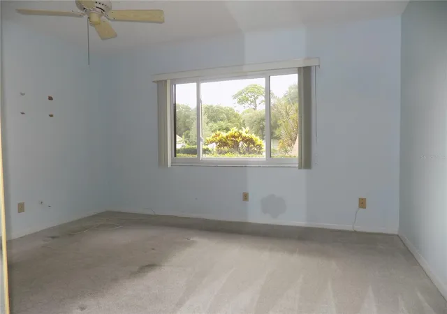 5th image of 9663 86th Ave, SEMINOLE, FL 33777