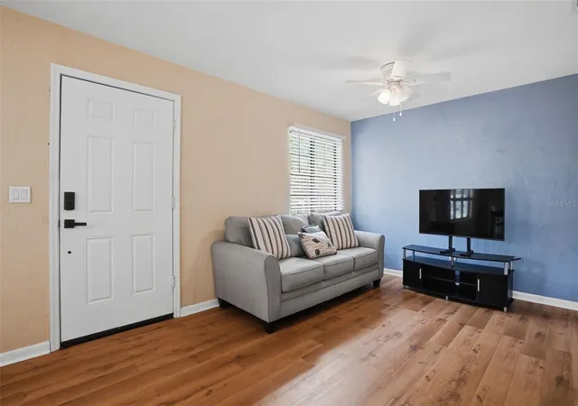 Photo 4 of Single family home for sale at 254 Oleander Pl, Ormond Beach, FL 32174 | MLS# O6428622 | Listing updated on 2026-10-28