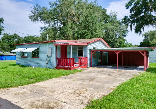 2nd image of 813 Nw 5th Street, Webster, FL 33597 | MLS# G5115614
