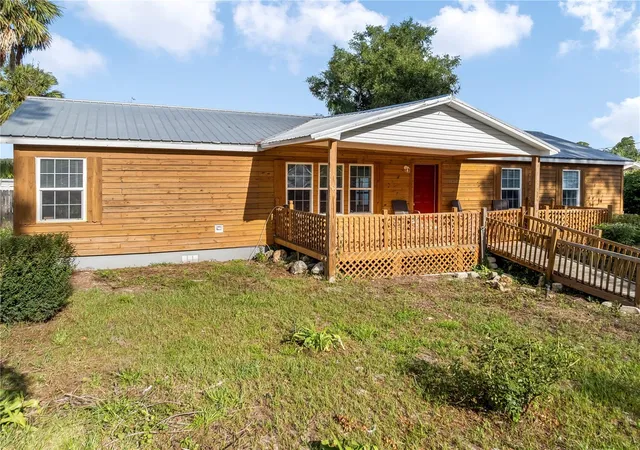 3rd image of 36112 Lake Unity Rd, Fruitland Park, FL 34731 | MLS# G5115616