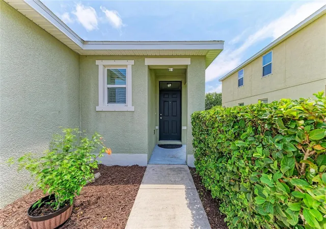 Photo 3 of Single family home for sale at 4546 Lindever Ln, Palmetto, FL 34221 | MLS# A4701231 | Listing updated on 2026-10-05