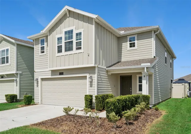 Photo 3 of Single family home for sale at 4330 Sunny Crk Pl, Kissimmee, FL 34746 | MLS# O6428636 | Listing updated on 2026-10-23