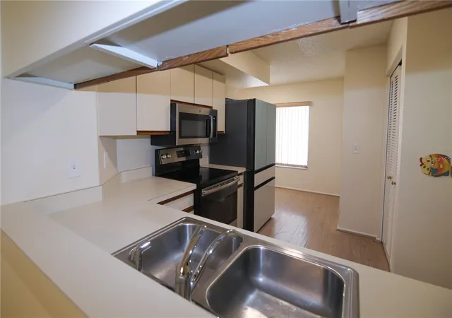 Photo 4 of Condo for sale at 2760 71st Street Ct W #2760, Bradenton, FL 34209 | MLS# A4701241 | Listing updated on 2026-09-15