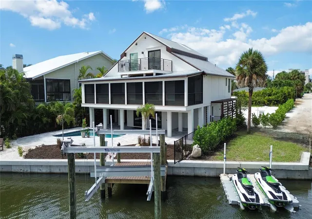 Photo 3 of Single family home for sale at 2795 N Beach Rd #B, Englewood, FL 34223 | MLS# C7528897 | Listing updated on 2026-10-11