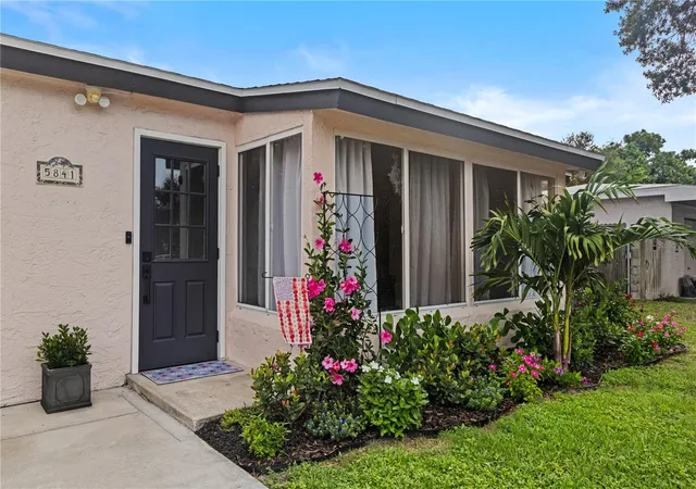 3rd image of 5841 67Th Ave N, Pinellas Park, FL 33781 | MLS# TB8533310