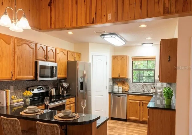 Photo 2 of Single family home for sale at 6611 Sw 80th Avenue, Ocala, FL 34481 | MLS# V4950436 | Listing updated on 2026-07-28