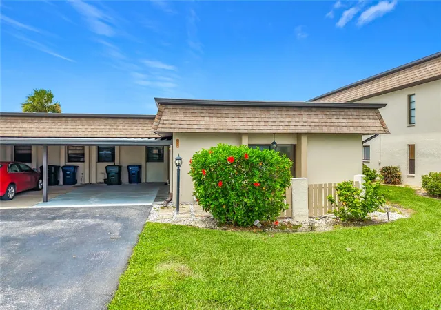 Photo 1 of Condo for sale at 1716 Lakeside Dr #1714B, Venice, FL 34293 | MLS# N6145180 | Listing updated on 2026-08-05