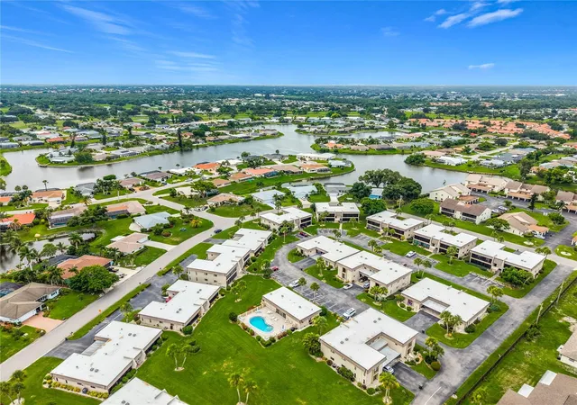 Photo 45 of Condo for sale at 1716 Lakeside Dr #1714B, Venice, FL 34293 | MLS# N6145180 | Listing updated on 2026-08-05