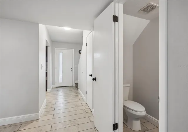 Listing Photo 5 - Condo for sale in building located at 2417 W Stroud Ave, TAMPA, FL 33629