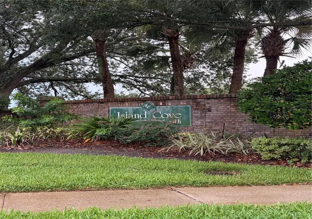 Photo 2 of Townhouse for sale at 14864 Laguna Beach Cir, Orlando, FL 32824 | MLS# O6428673 | Listing updated on 2026-07-28