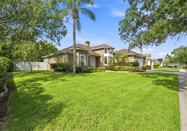 Photo 1 of Single family home for sale at 13711 Dornoch Dr, Orlando, FL 32828 | MLS# G5115628 | Listing updated on 2026-10-10