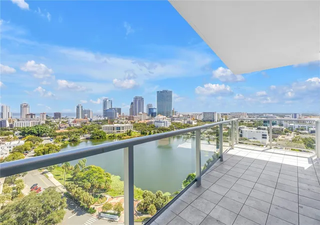 3rd image of 777 3Rd Ave N #1605, Saint Petersburg, FL 33701 | MLS# TB8533340