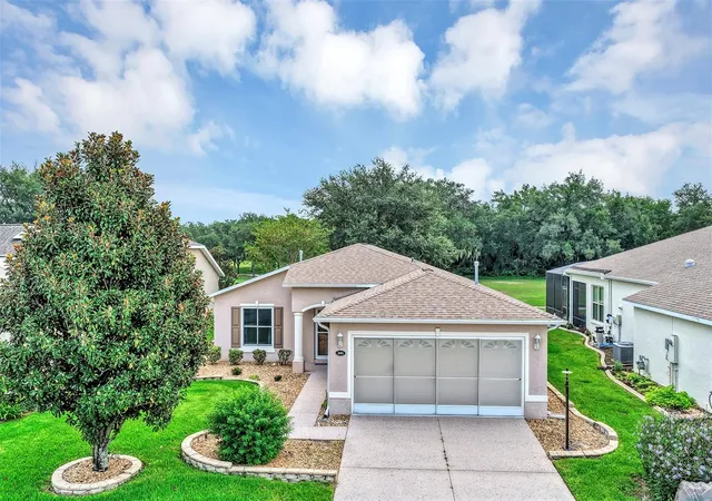 Photo 3 of Single family home for sale at 3601 Arlington Ridge Blvd, Leesburg, FL 34748 | MLS# G5115629 | Listing updated on 2026-10-03