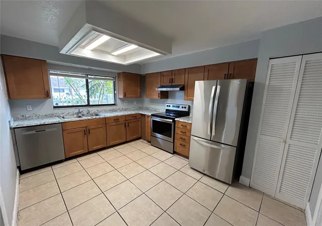 Photo 3 of Condo for sale at 4639 N Pine Hills Rd #108, Orlando, FL 32808 | MLS# S5154524 | Listing updated on 2026-08-10