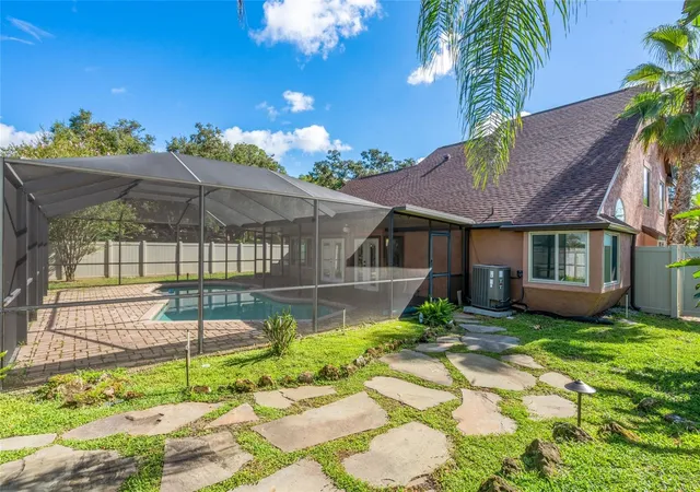 Photo 4 of Single family home for sale at 14904 Perriwinkle Pl, Tampa, FL 33625 | MLS# TB8533348 | Listing updated on 2026-09-15