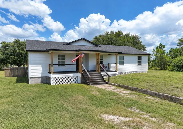 Photo 1 of Single family home for sale at 1416 Wells Ave, Lehigh Acres, FL 33972 | MLS# L4963858 | Listing updated on 2026-10-07